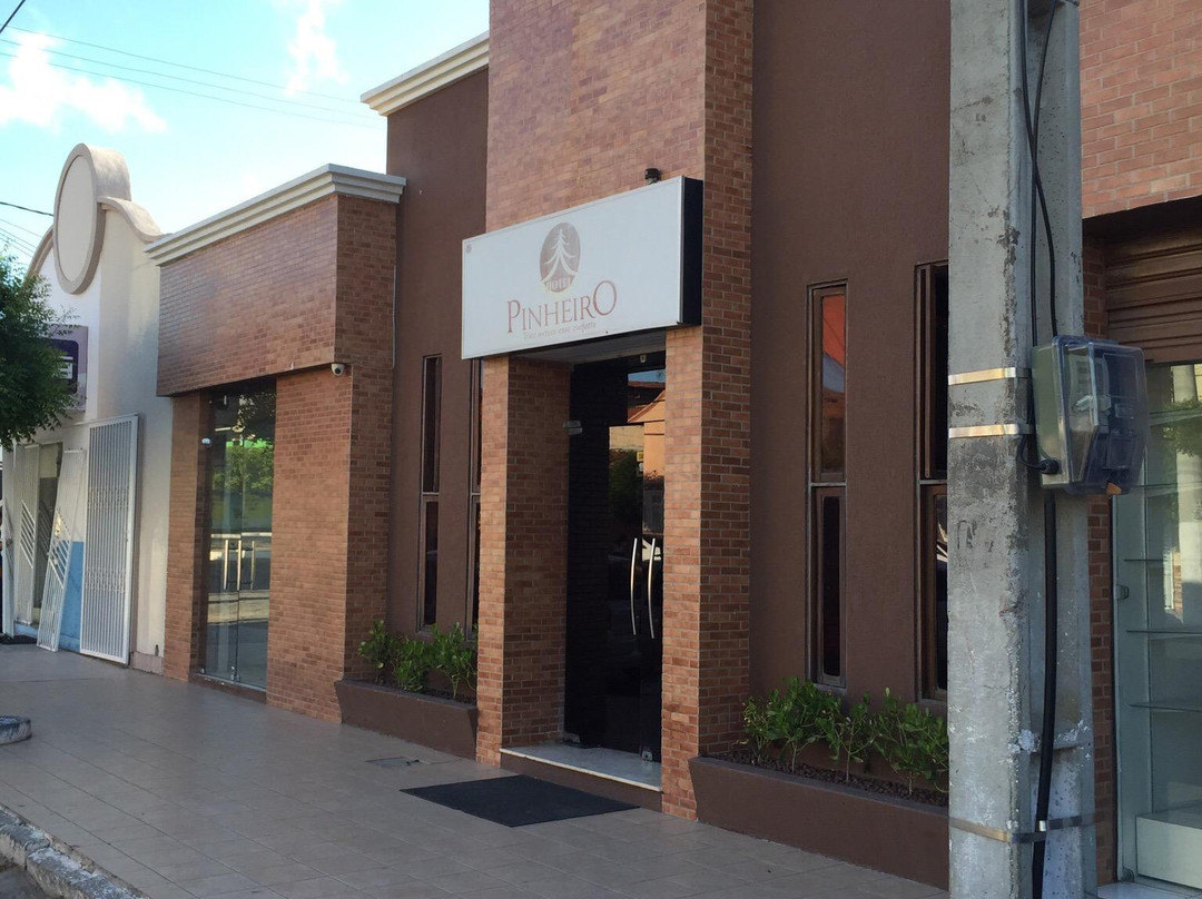 Hotel Pinheiro