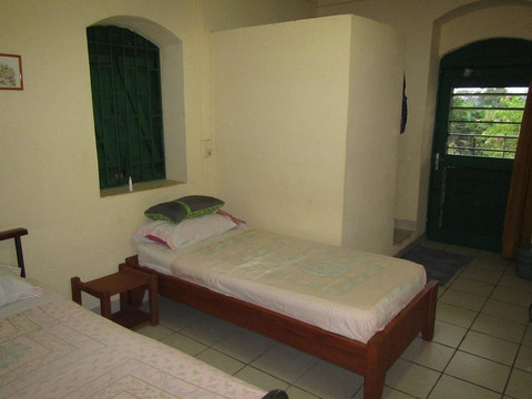 Lambarene酒店住宿-Mission Soeurs de I'Immaculee Conception