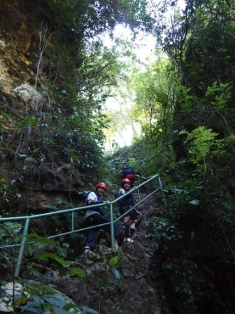 Kalisuci Cave景点图片
