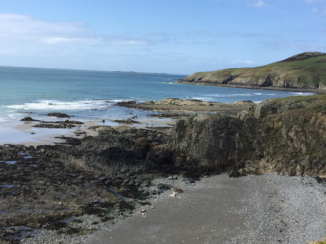 Porth Swtan Beach-Rhydwyn必去景点