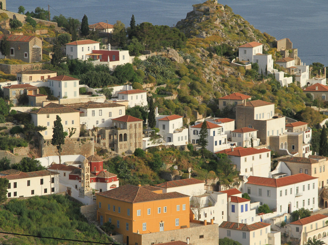 Harriets Hydra Horses-Hydra Town必去景点