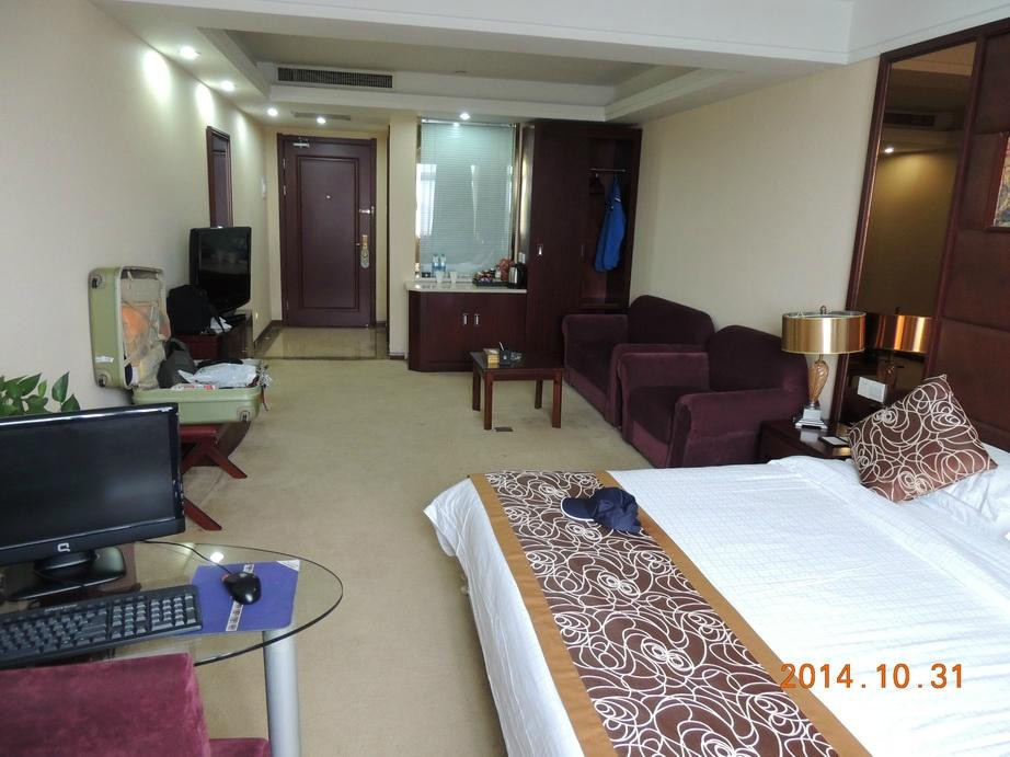 东方天水雅居大酒店主图