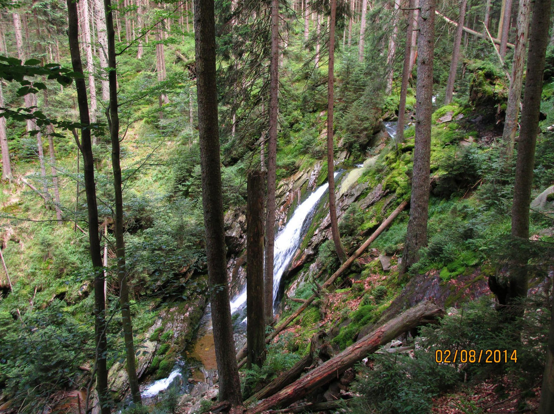Bila Strz Falls-铁矿镇必去景点