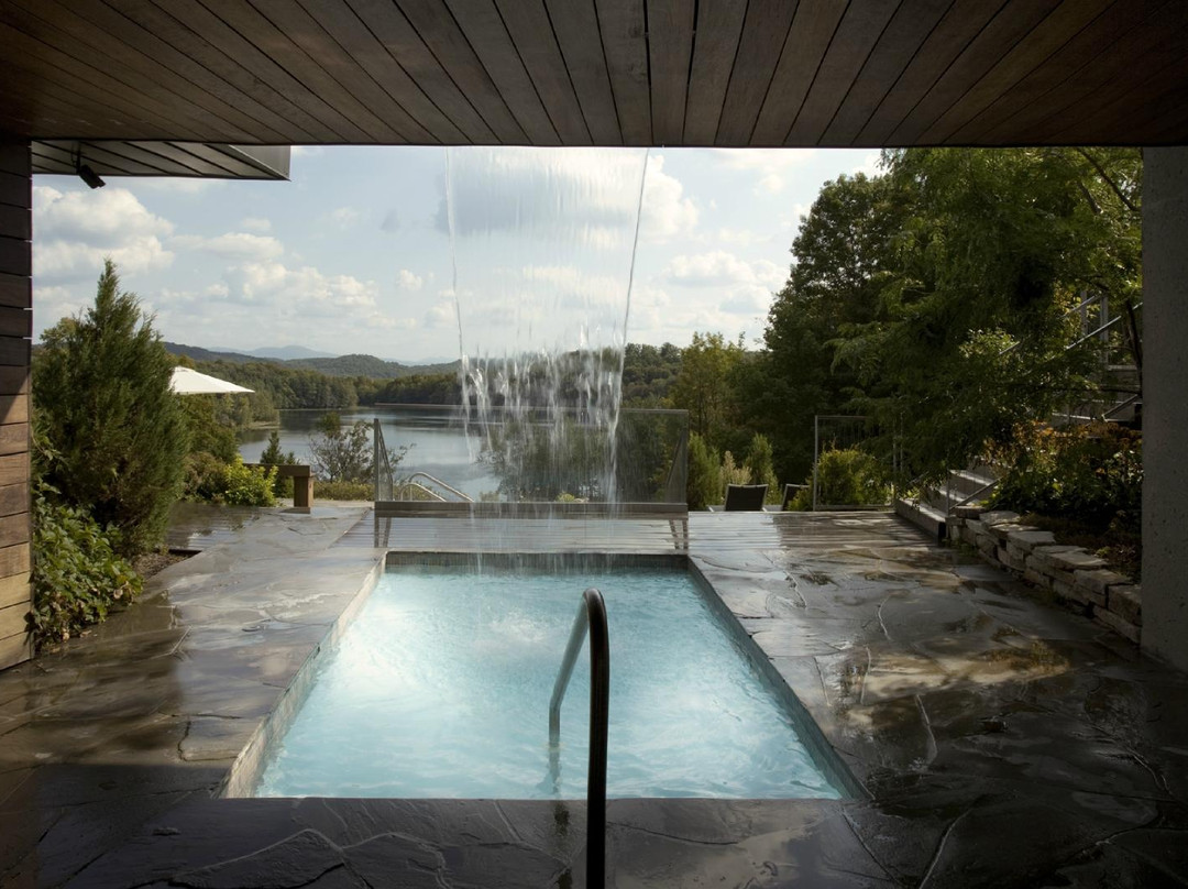 Balnea-Bromont必去景点