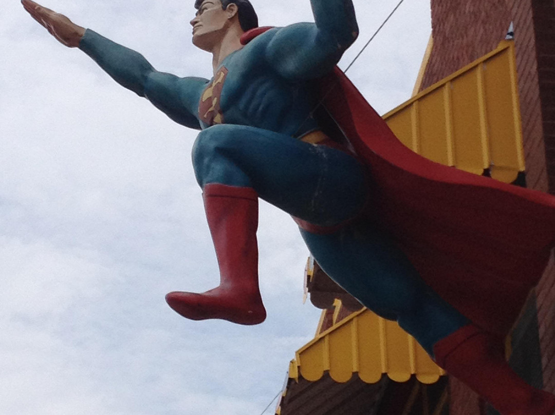 Superman Statue-Metropolis必去景点