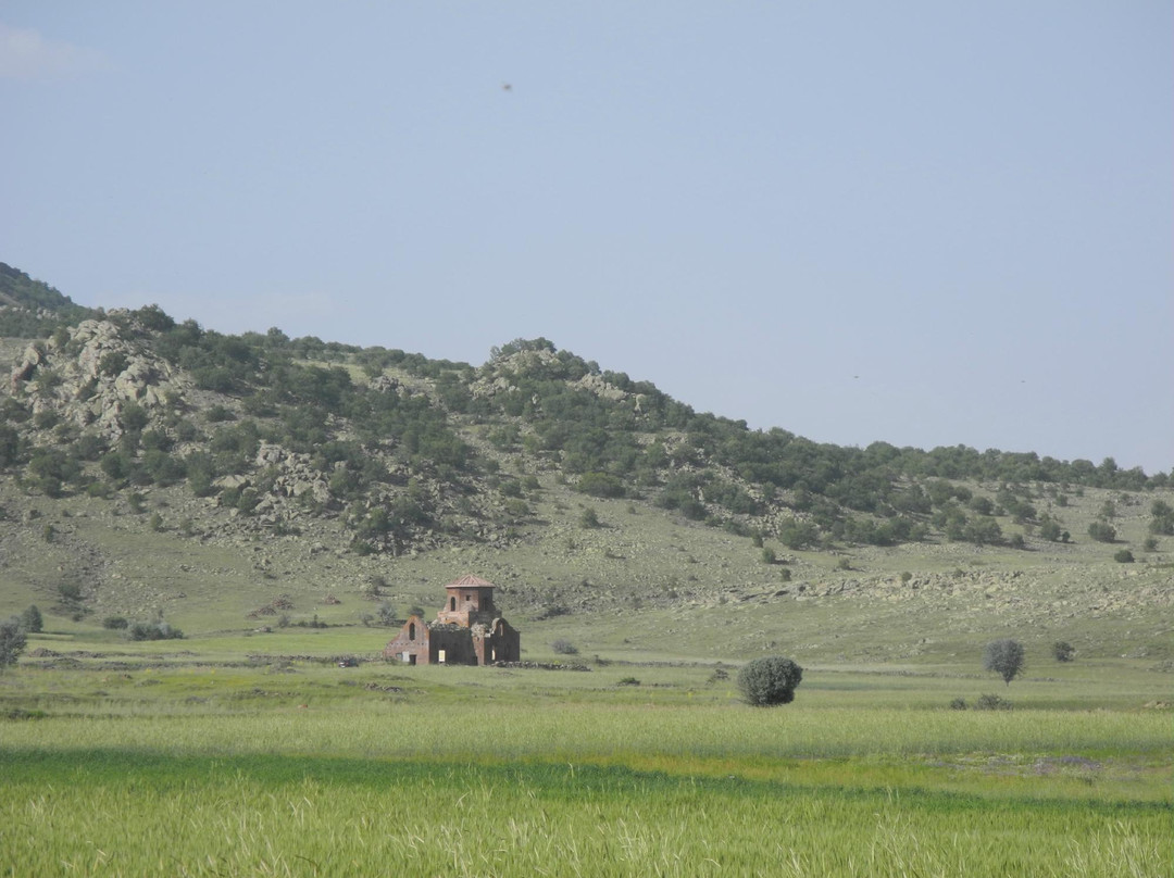 The Red Church-Güzelyurt必去景点