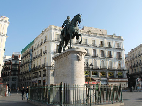 太阳门广场-马德里必去景点