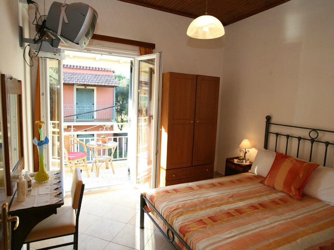 Panayota Apartments