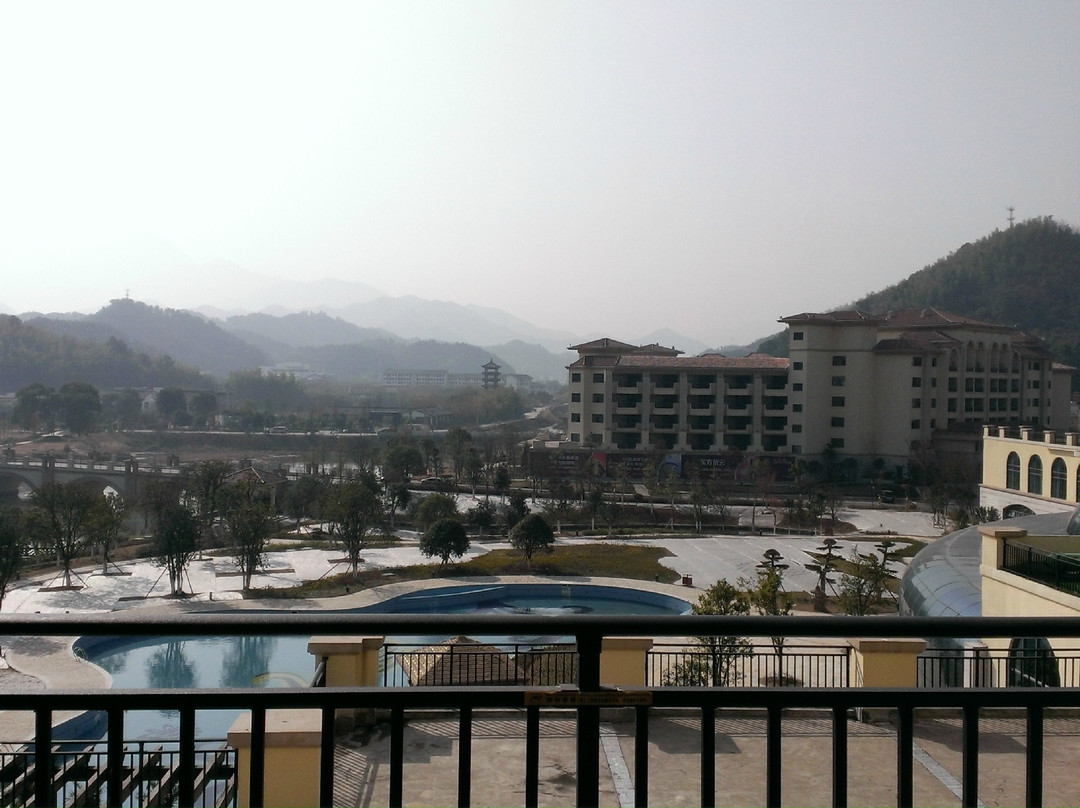 明月山维景国际温泉度假酒店主图