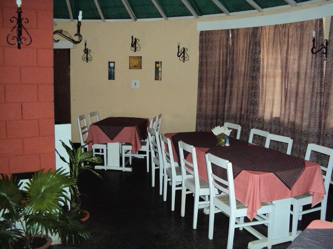 Monalisa Hotel主图