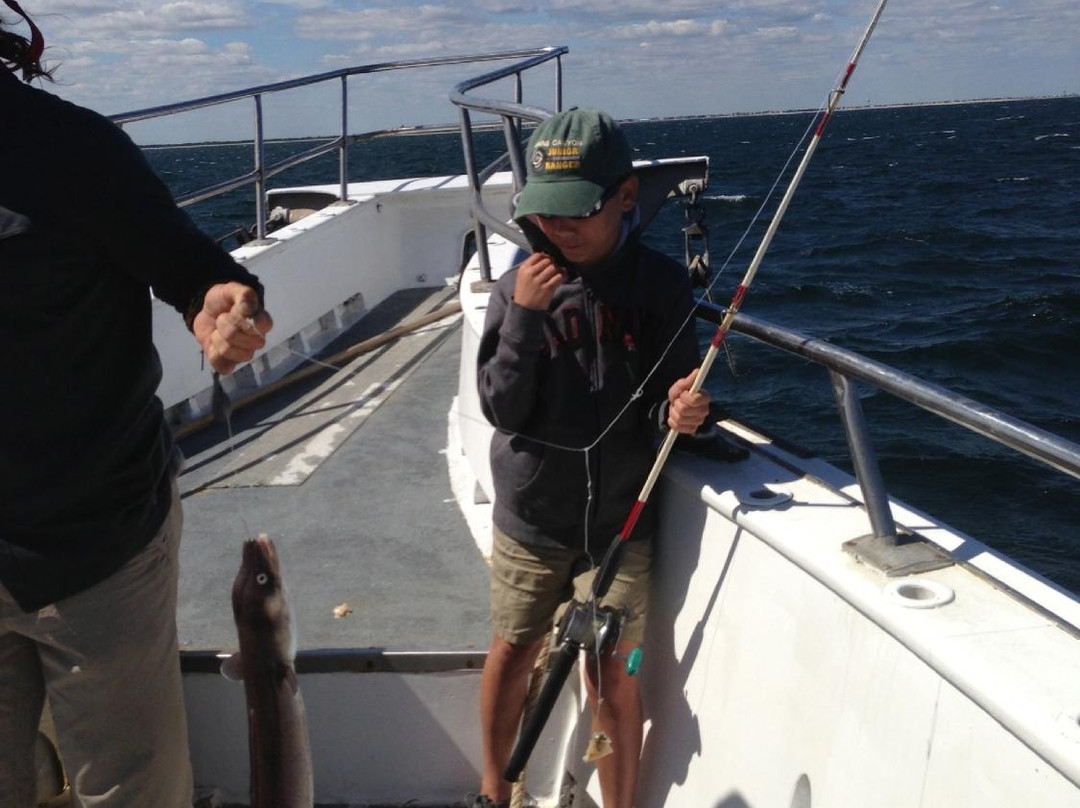 Miss Avalon Fishing景点图片