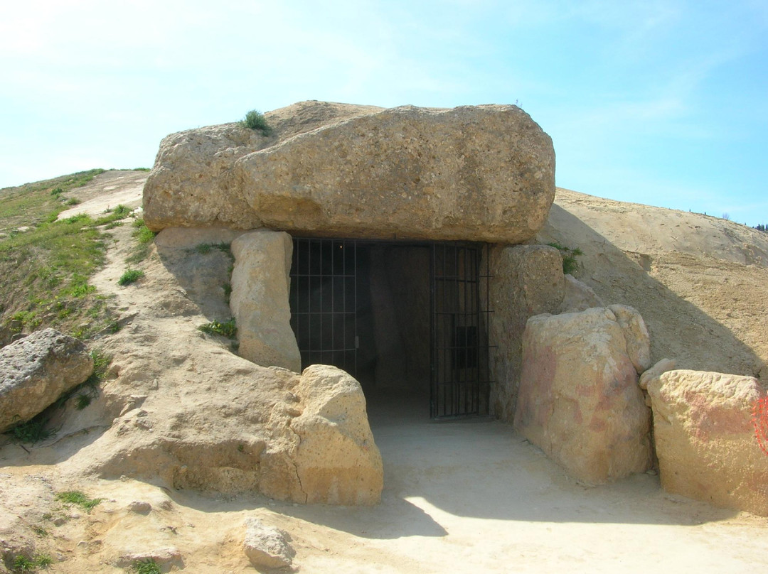 Dolmen de Menga景点图片