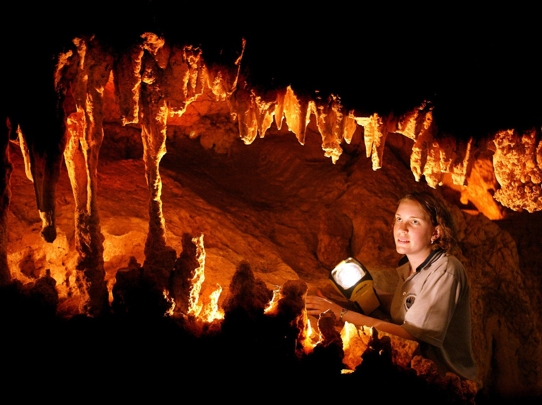 Capricorn Caves-The Caves必去景点