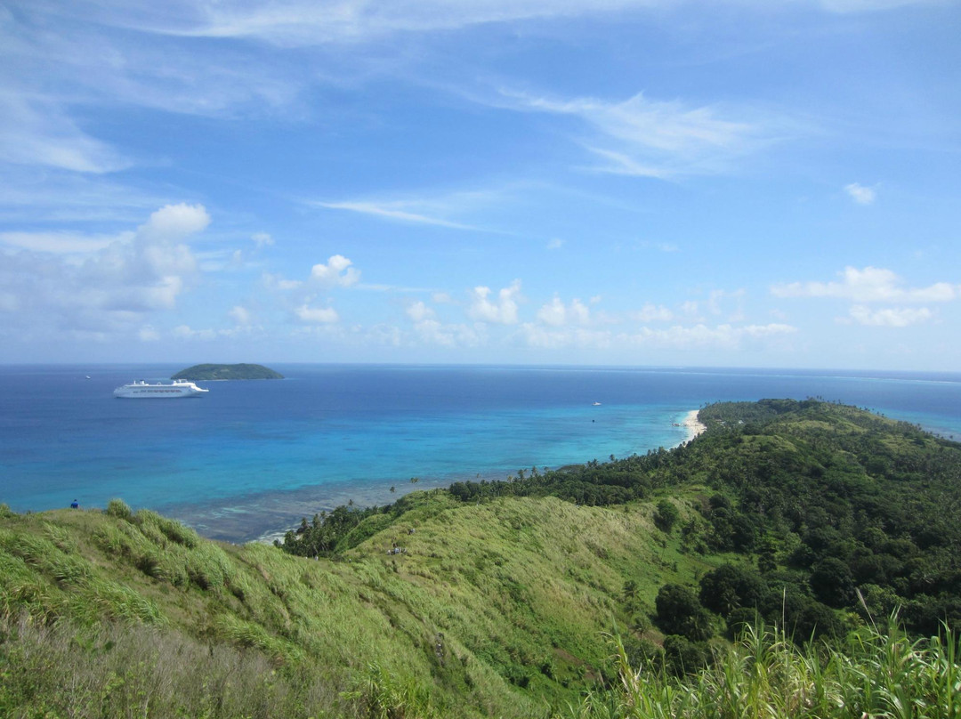 Dravuni Island-苏瓦必去景点