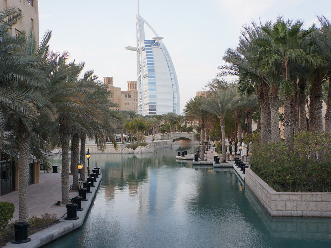 朱美拉露天市场-迪拜必去景点