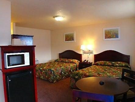 Carrizo Springs Executive Inn