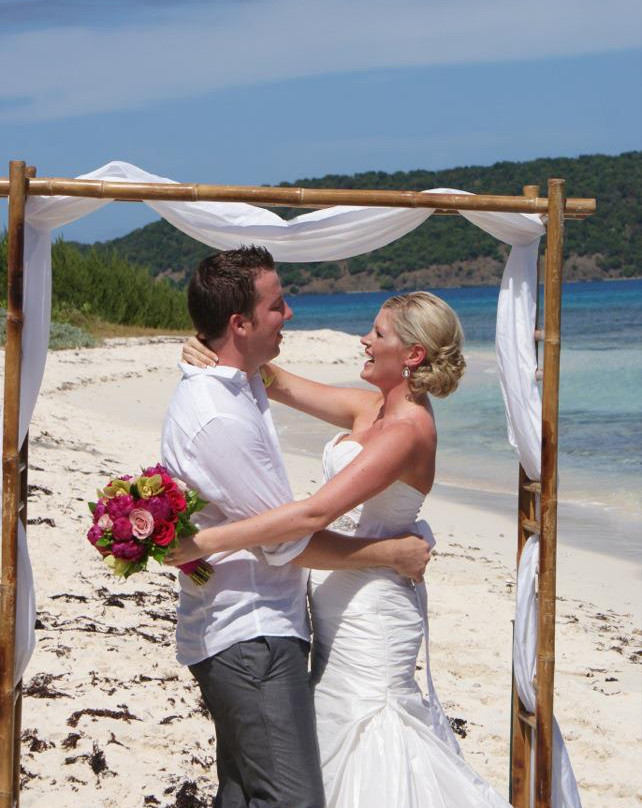 Lindqvist Beach-Smith Bay必去景点