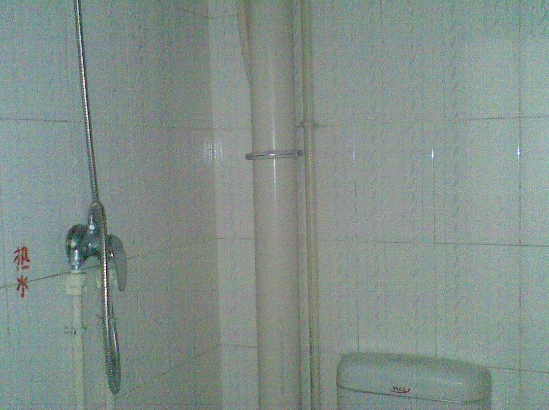 龙伟招待所主图