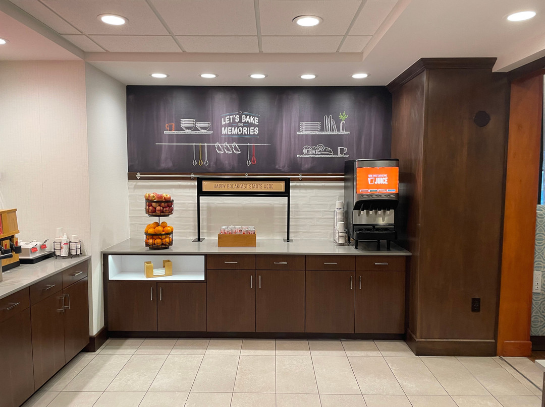 Hampton Inn & Suites New Haven - South - West Haven主图