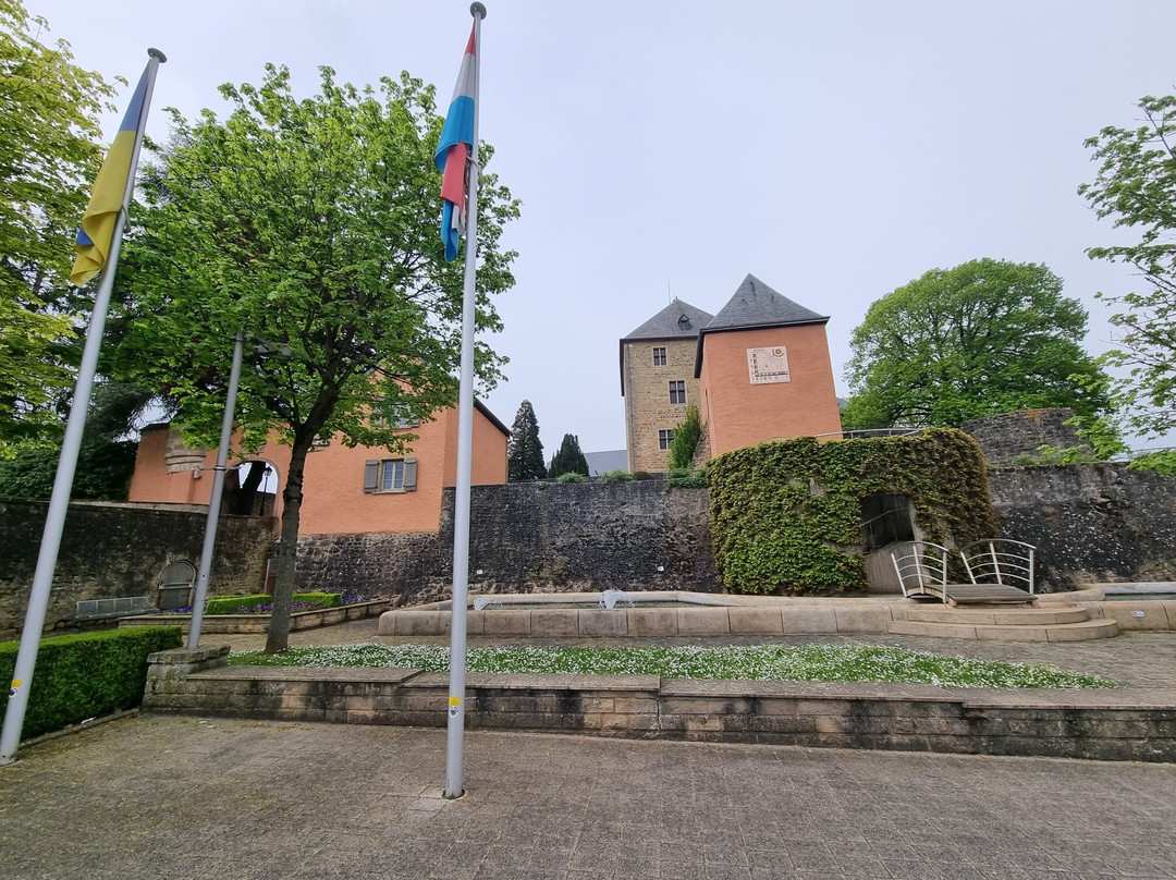 Mersch Castle-Mersch必去景点