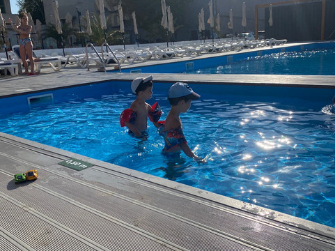 马里布酒店主图