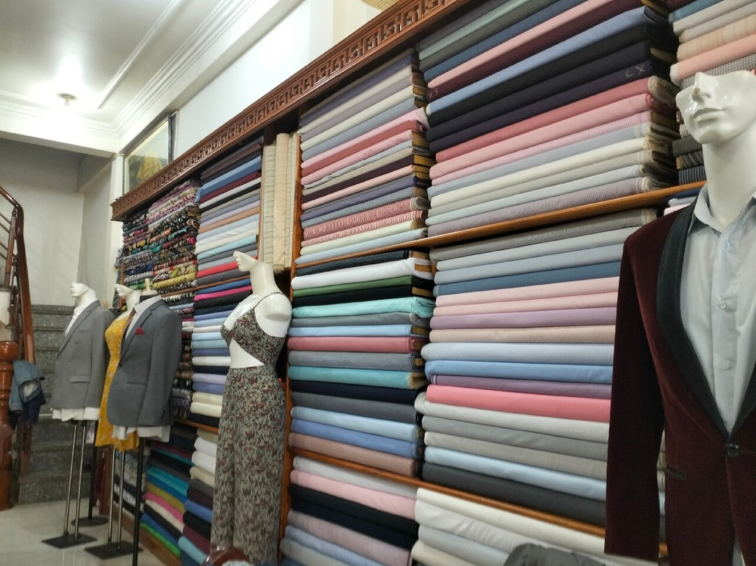 Rubin Cloth Shop-会安必去景点