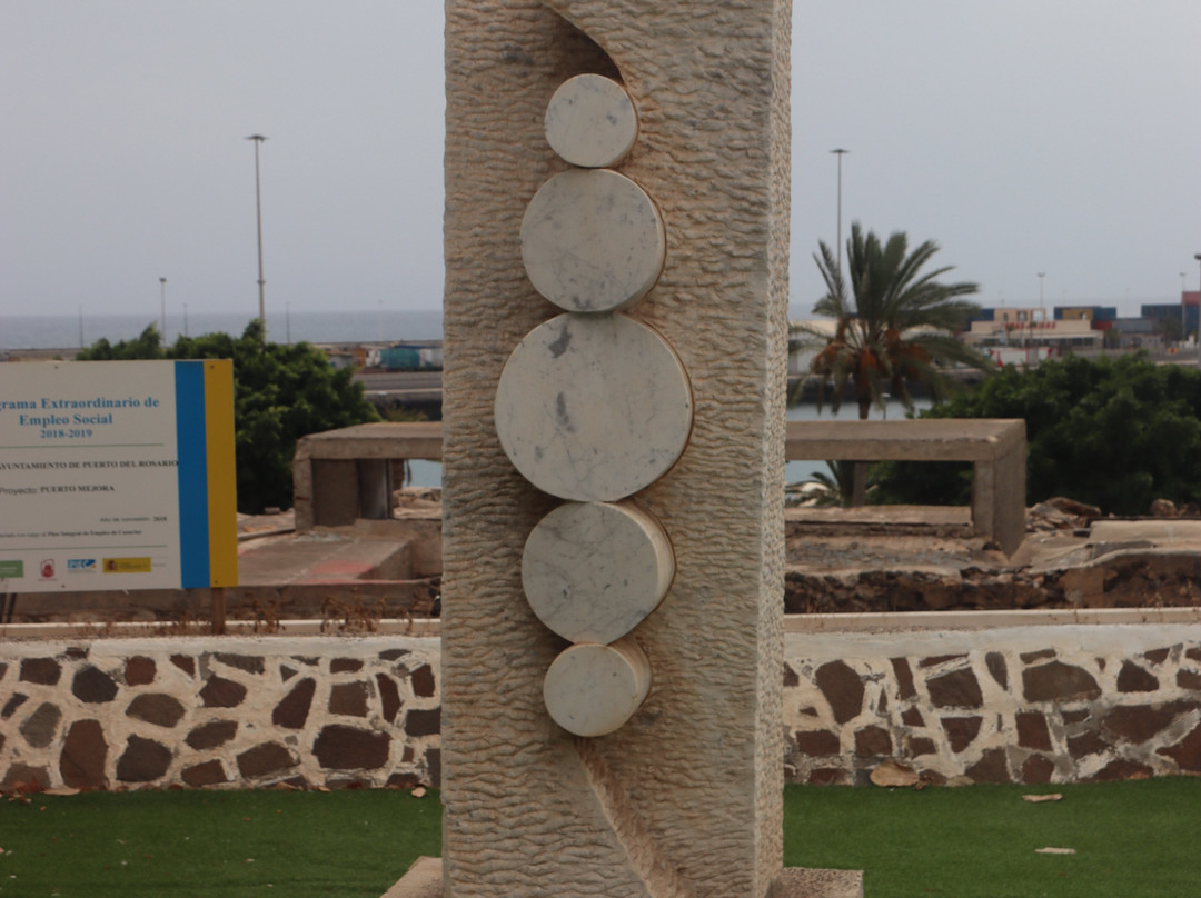 Parque escultórico "Puerto del Rosario"景点图片