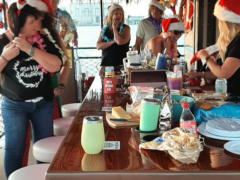 Tiki Pub Fort Myers Beach-迈尔斯堡海滩必去景点