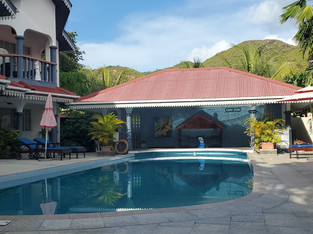 忘忧堡酒店主图