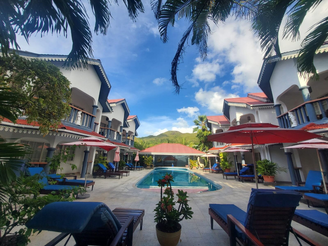 忘忧堡酒店主图