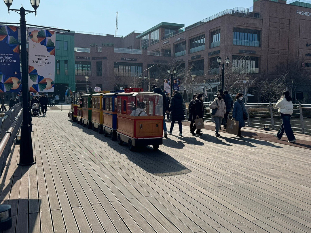Lotte Premium Outlets Paju Branch-坡州市必去景点