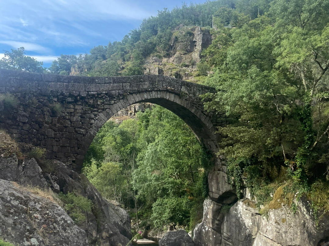 Mizarela Bridge景点图片