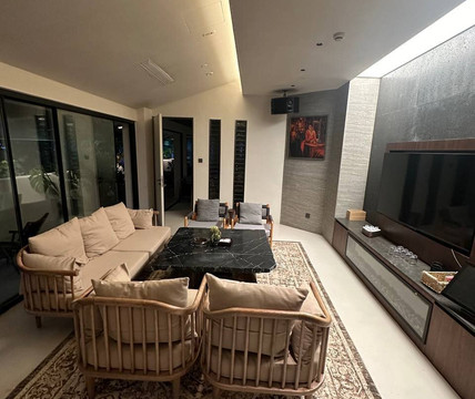 W.sheeshark-上海市必去景点