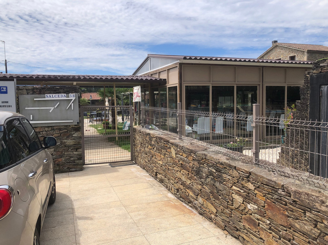 Albergue Turistico Salceda主图