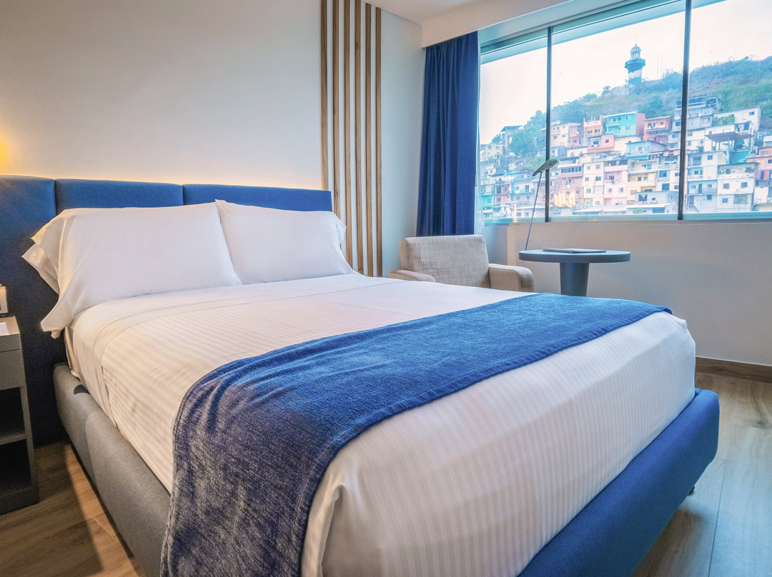 Wyndham Guayaquil Puerto Santa Ana主图