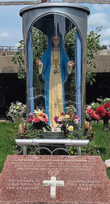 Queen of the Holy Rosary Mediatrix of Peace Shrine景点图片