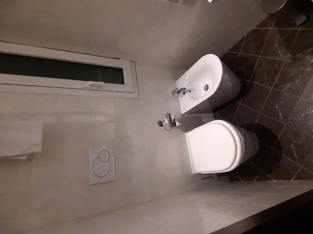 卡德国际酒店主图