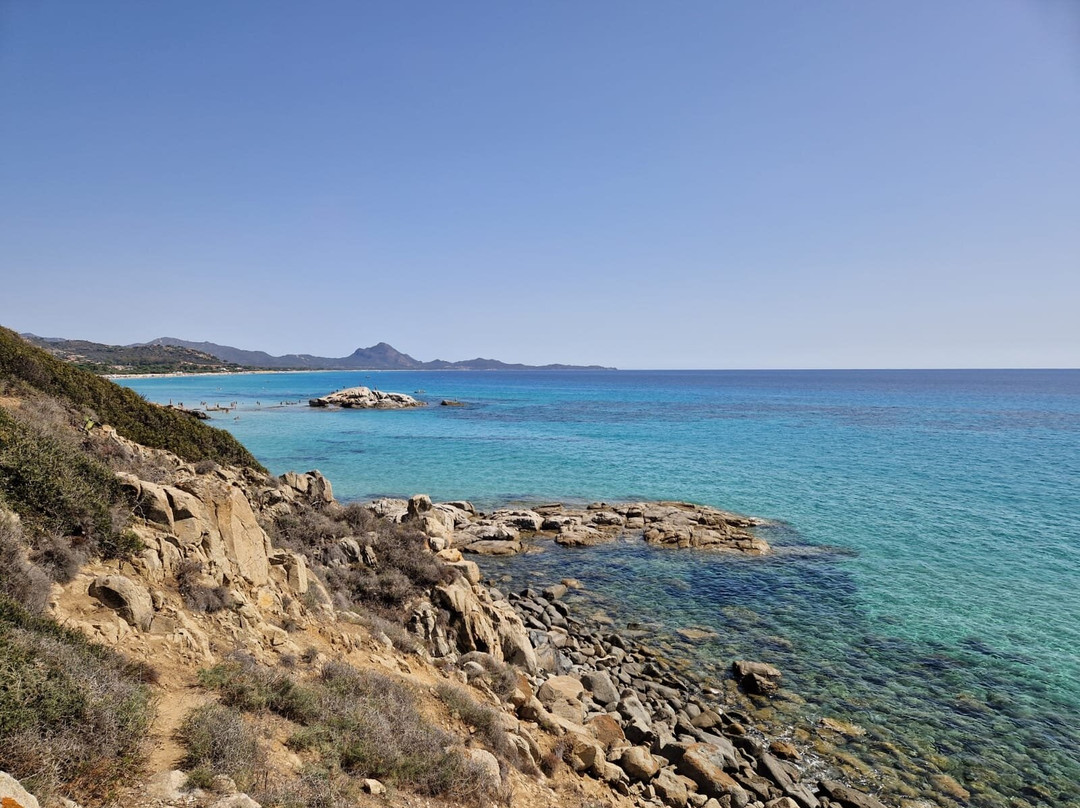 Spiaggia di Santa Giusta-Castiadas必去景点
