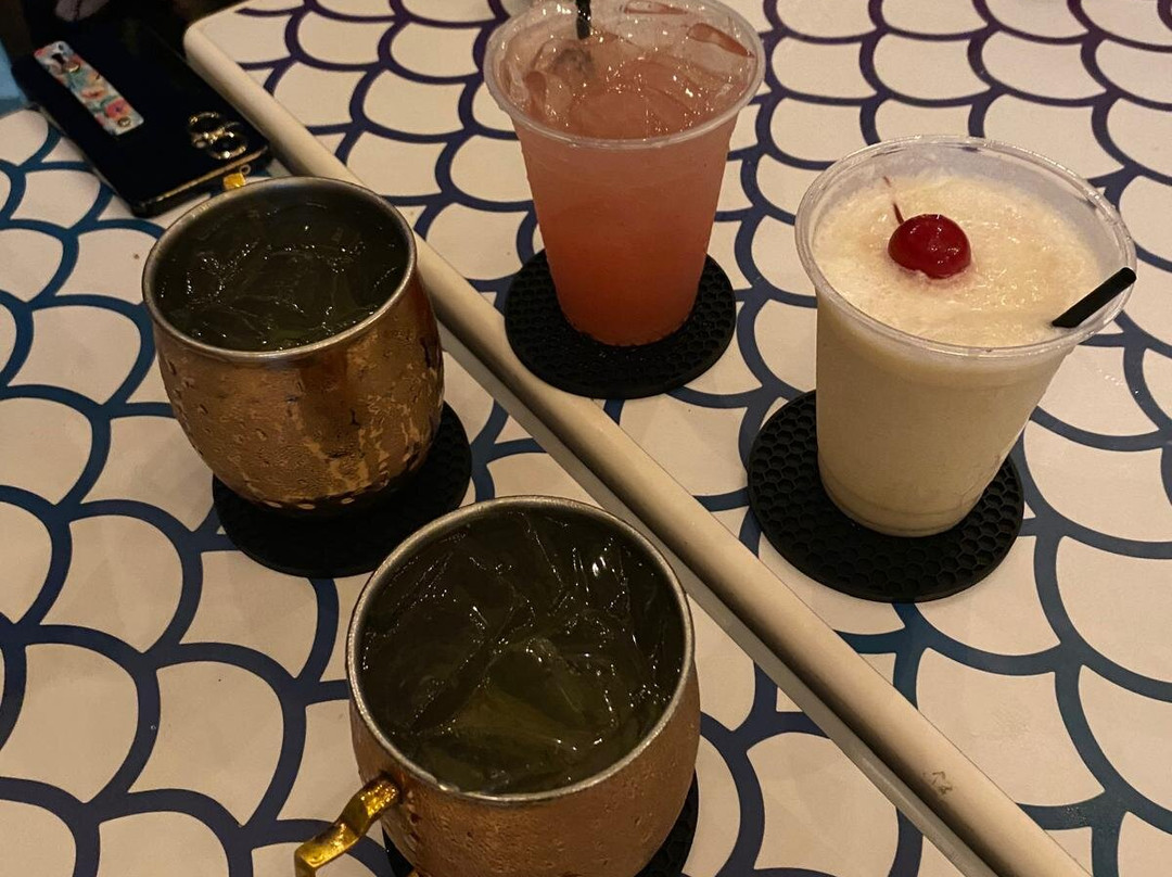 Sábalos Marina Grill & Rooftop