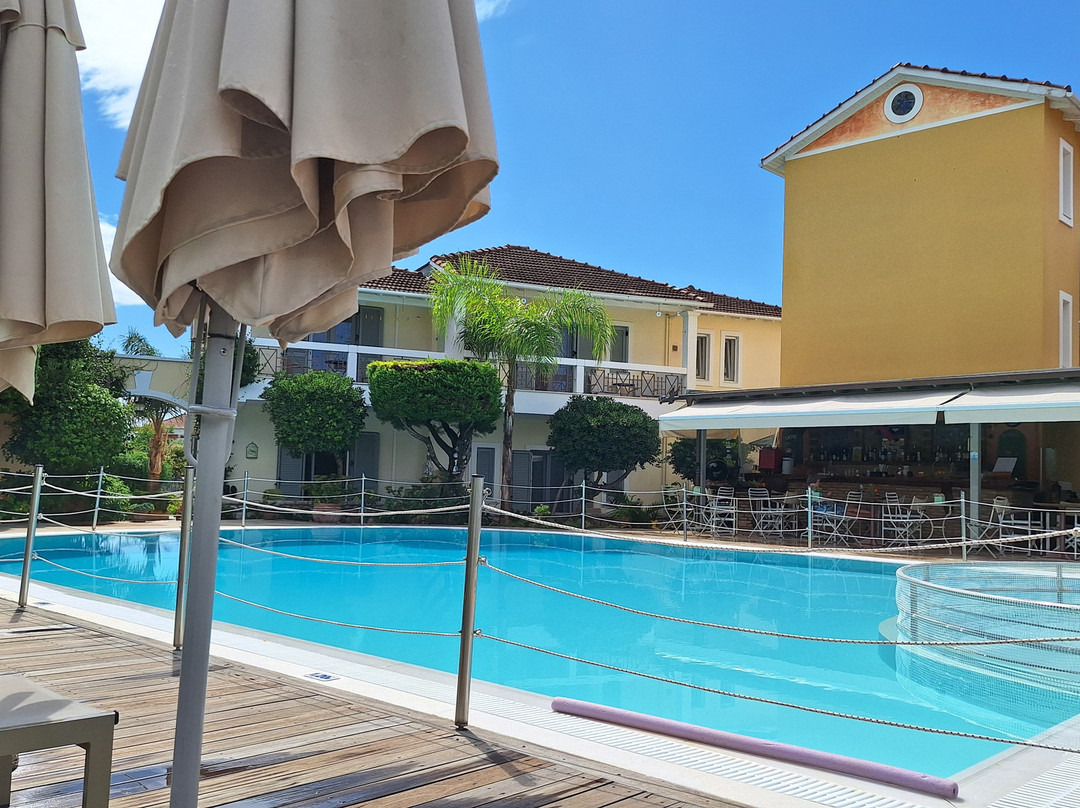 Alkyon Apartments & Villas Hotel主图