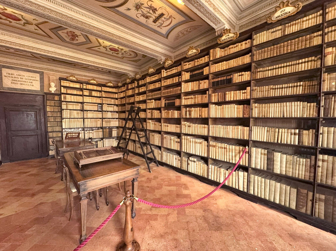 Biblioteca Privata Giacomo Leopardi景点图片