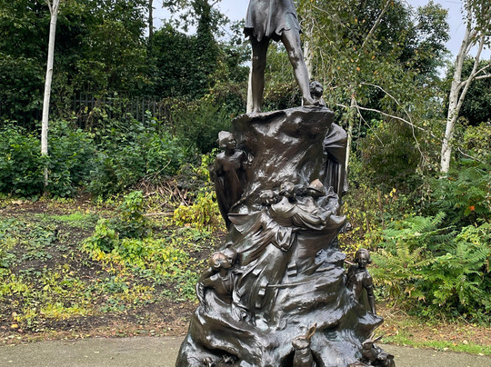 Peter Pan Statue-伦敦必去景点
