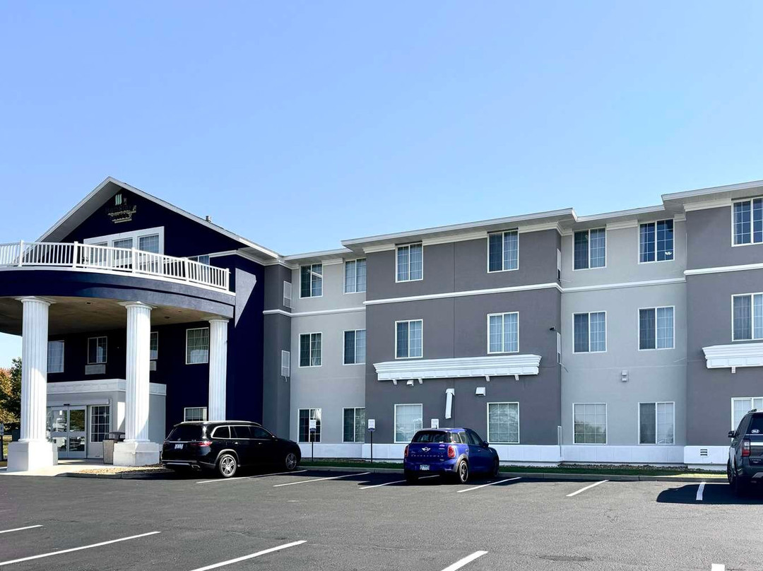 MainStay Suites Madison Airport主图