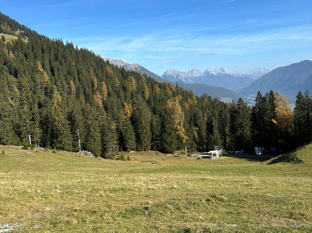 UALM Untermarkter Alm主图