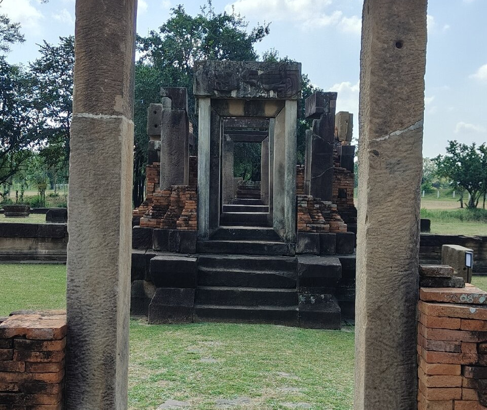 Prasat Muangkhaek景点图片