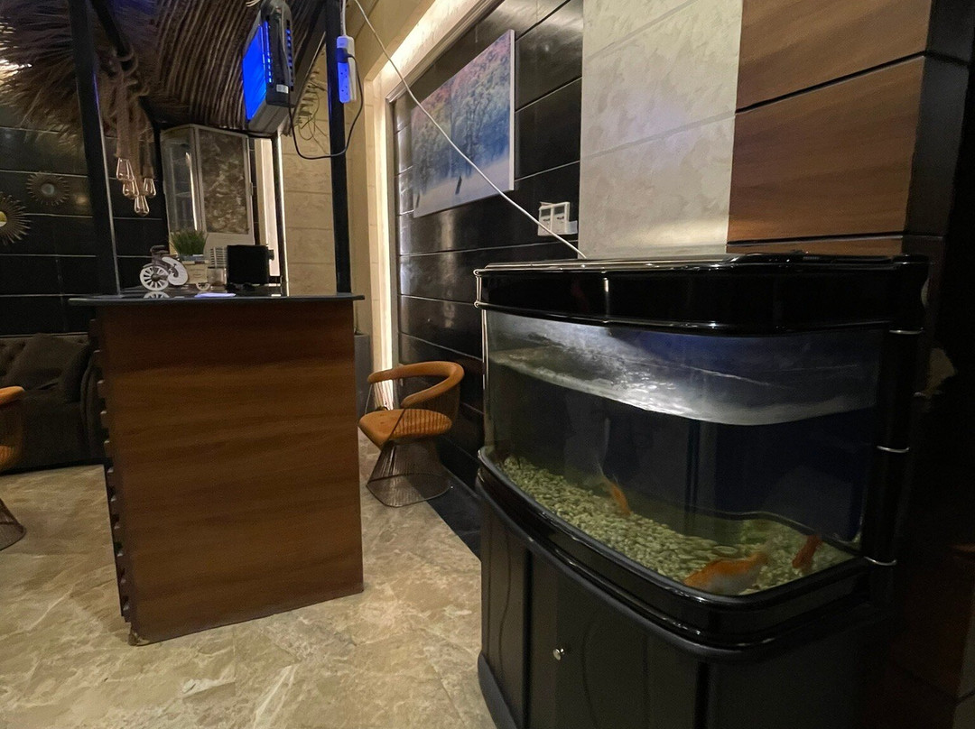 阿尔布斯坦套房公寓式酒店