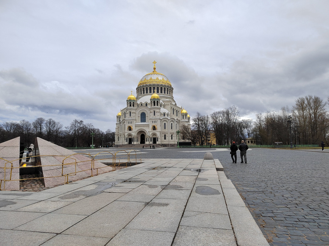 The Best Tours with Yuriy Nezhinskiy景点图片
