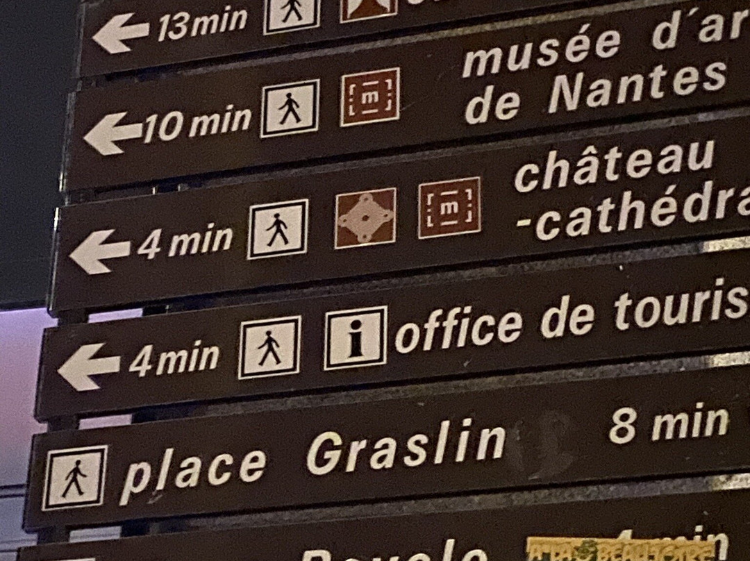 Eglise Sainte Croix景点图片