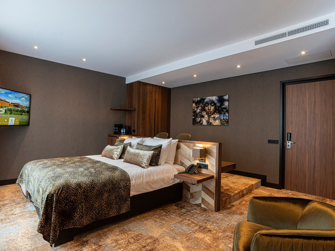 阿尔梅勒范德瓦尔克主图