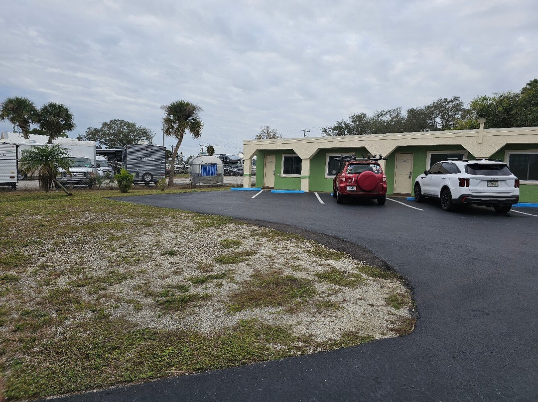 Apollo Inn Motel主图